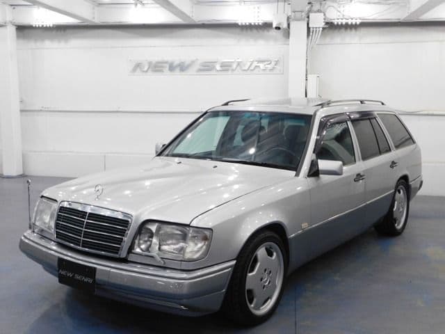MERCEDES BENZ