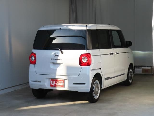 Car thumbnail 4