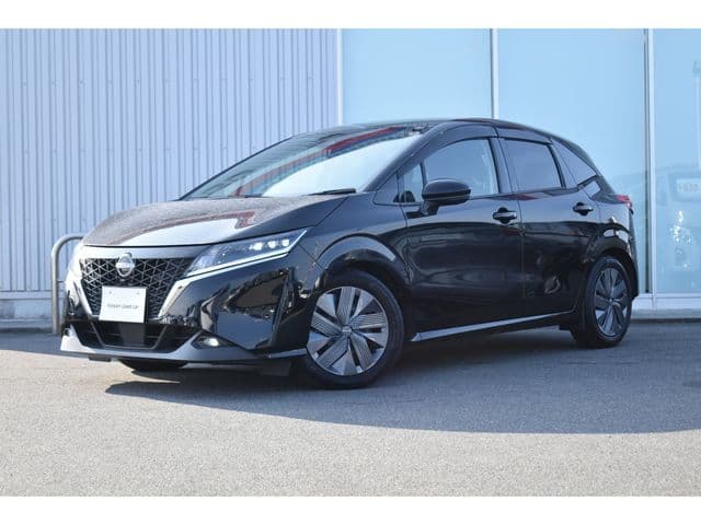 NISSAN