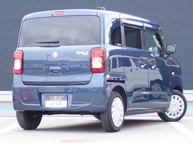 Car thumbnail 3