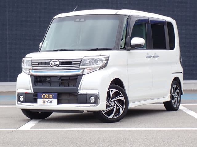 Car image 1