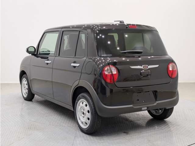 Car thumbnail 4