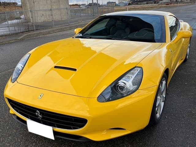 FERRARI