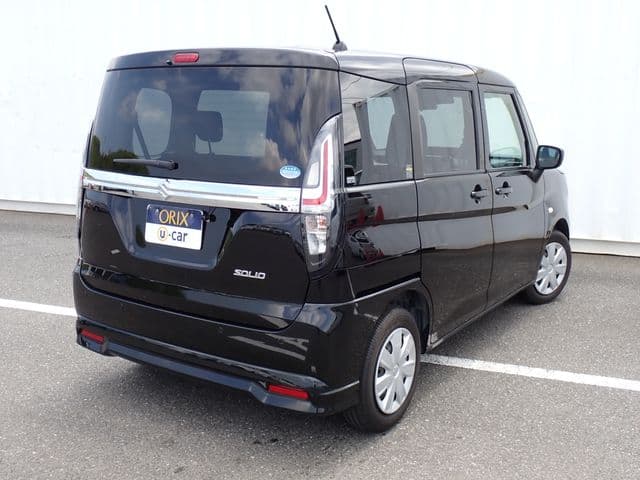Car thumbnail 3