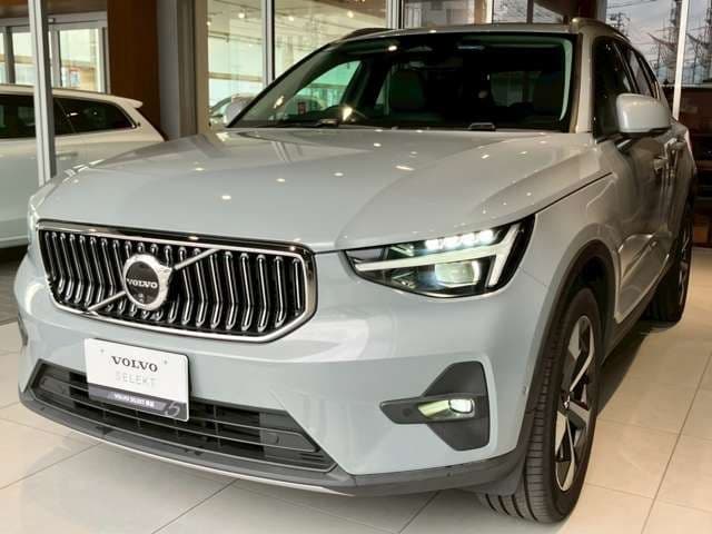 VOLVO VOLVO XC40