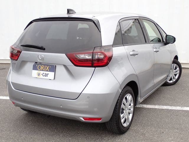 Car thumbnail 3