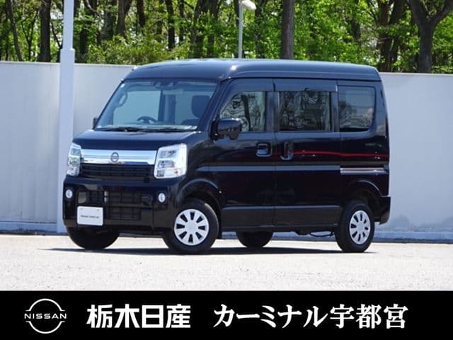 NISSAN