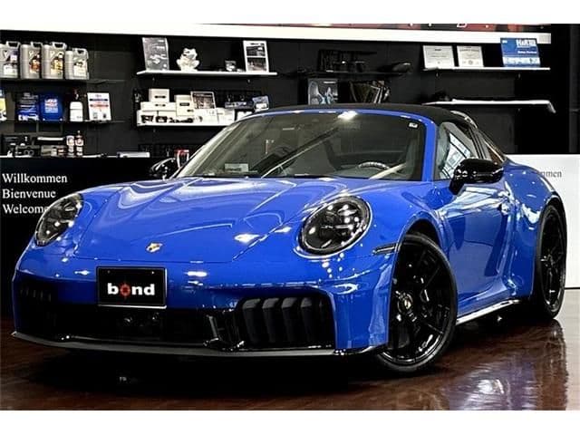 PORSCHE