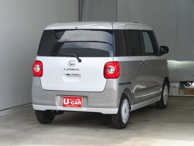 Car thumbnail 4