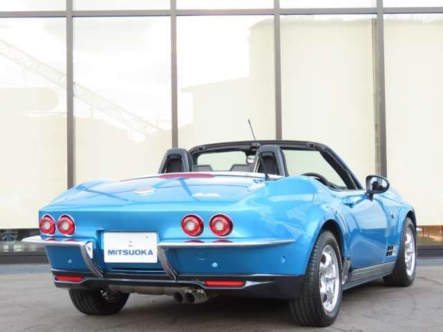Car thumbnail 3