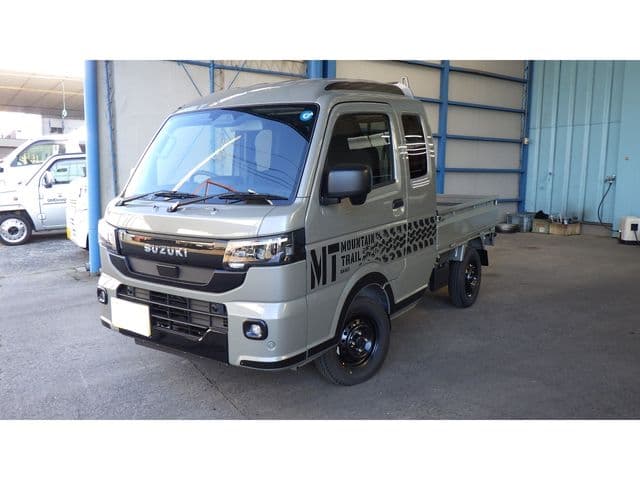 SUZUKI