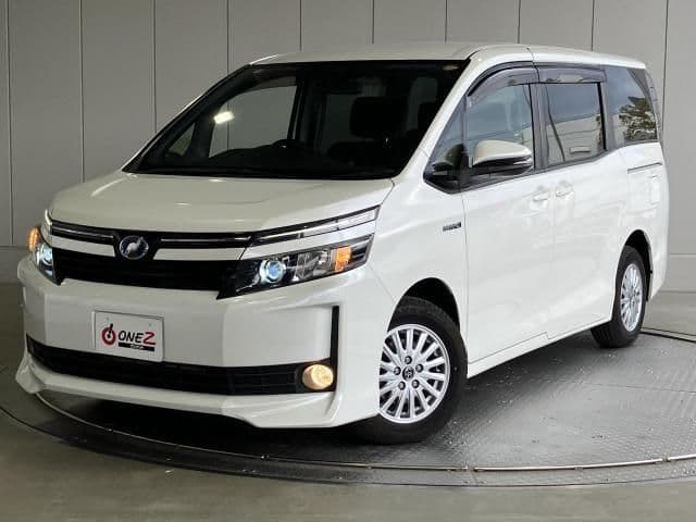Car image 1