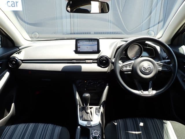 Car thumbnail 2
