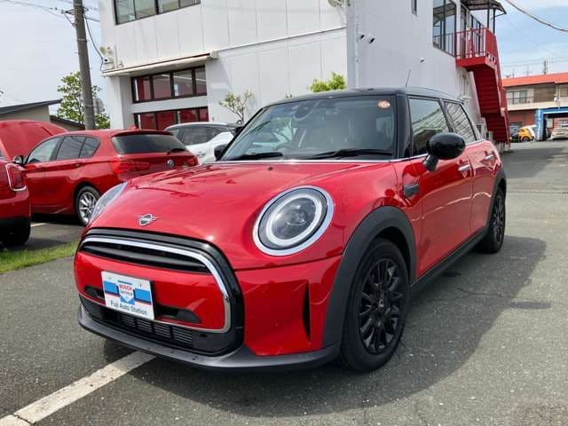 Car thumbnail 4