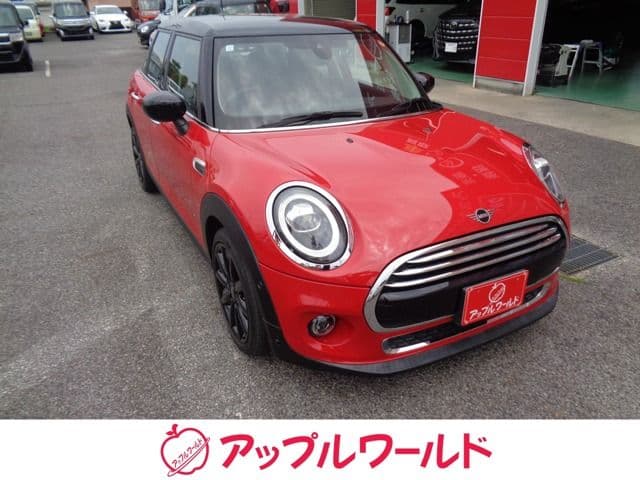 Car image 1