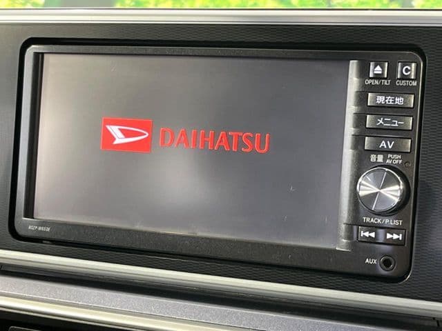 Car thumbnail 3
