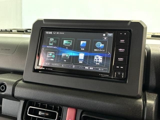 Car thumbnail 4