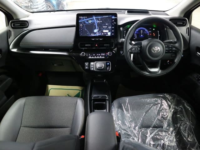 Car thumbnail 3