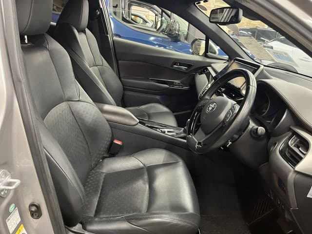 Car thumbnail 4