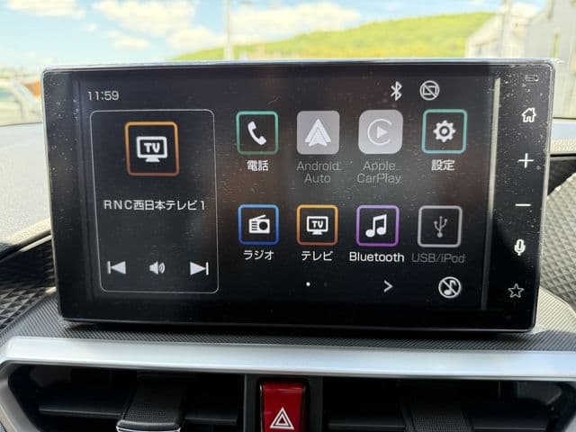 Car thumbnail 4