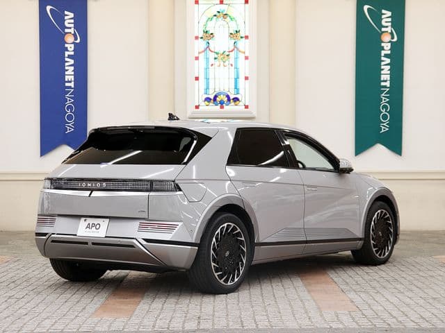 Car thumbnail 3