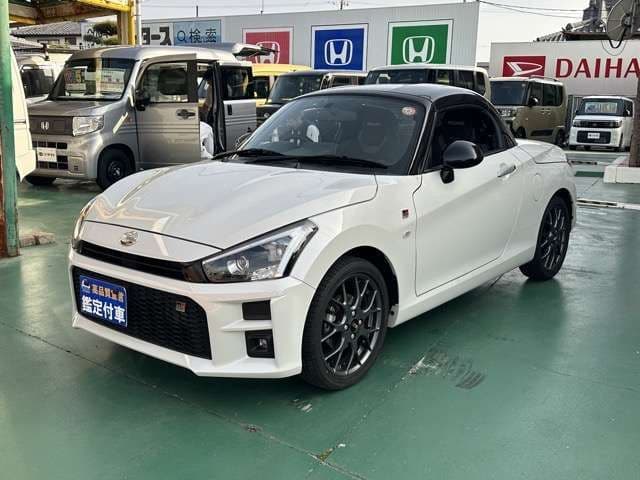 Car thumbnail 3