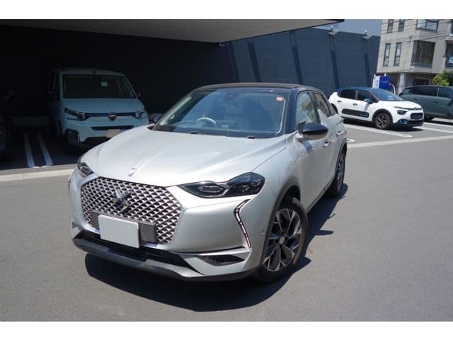 Car image 1