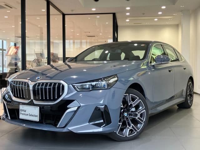BMW BMW 5series sedan