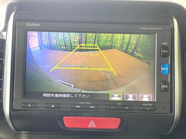 Car thumbnail 4