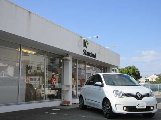 Car thumbnail 4