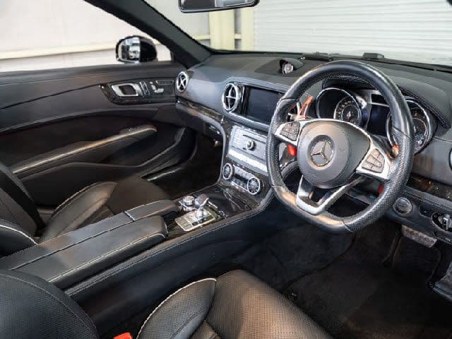 Car thumbnail 4