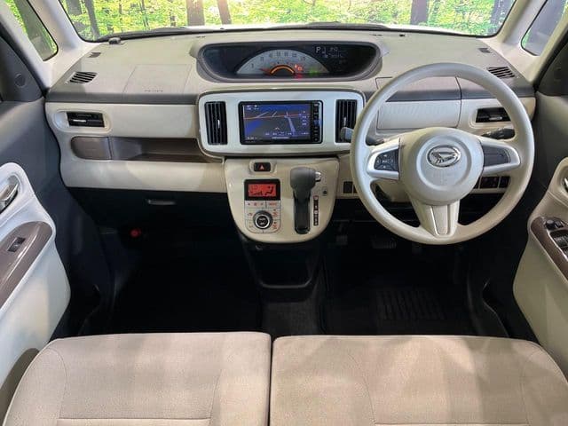 Car thumbnail 2