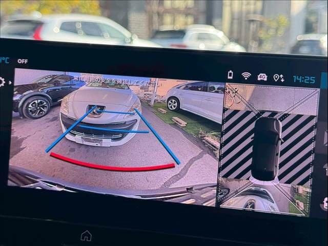 Car thumbnail 4