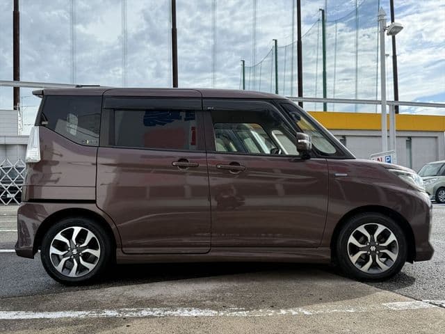 Car thumbnail 4