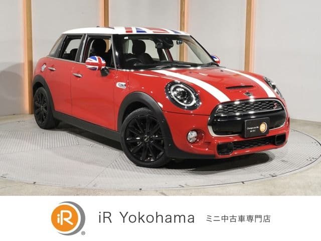 Car image 1