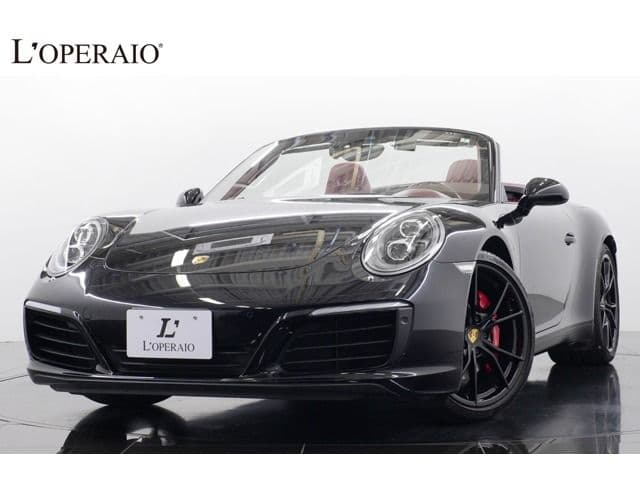 PORSCHE