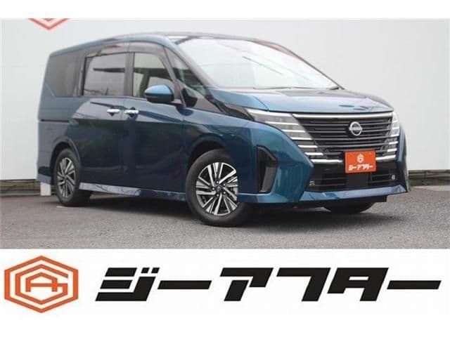 NISSAN
