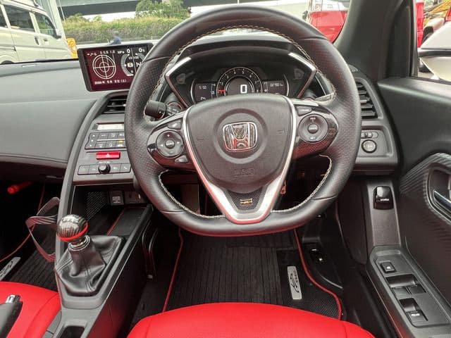 Car thumbnail 4