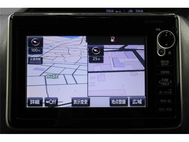 Car thumbnail 3