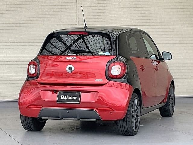 Car thumbnail 2