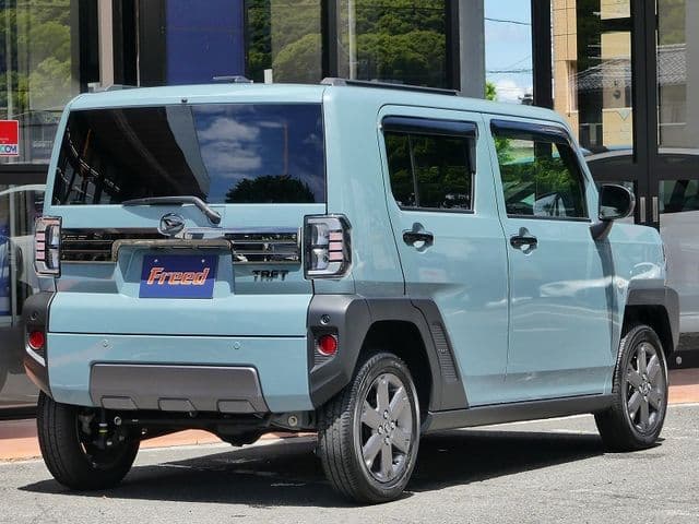 Car thumbnail 2