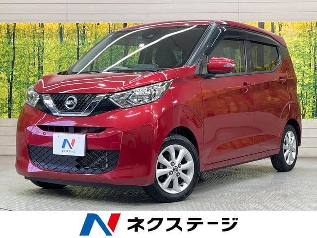 NISSAN