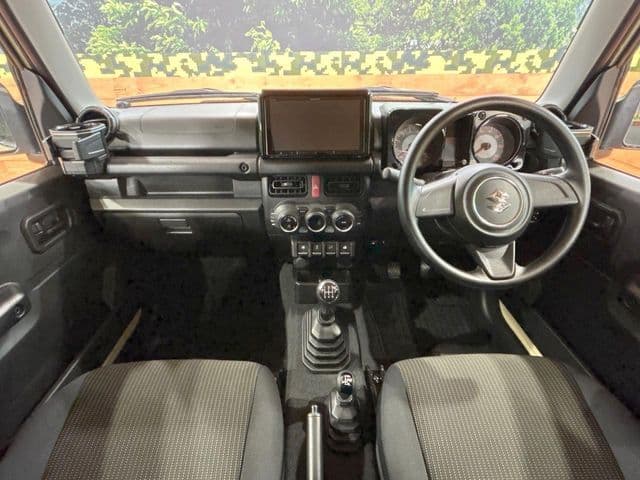 Car thumbnail 2