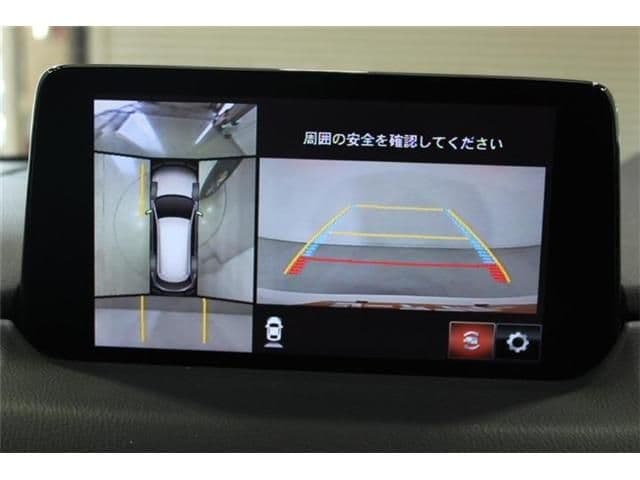 Car thumbnail 3