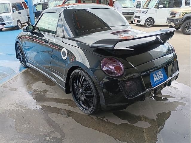 Car thumbnail 2