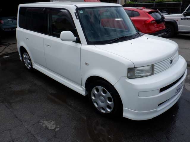 Car thumbnail 3