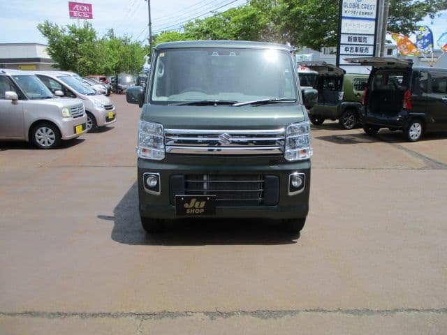 SUZUKI