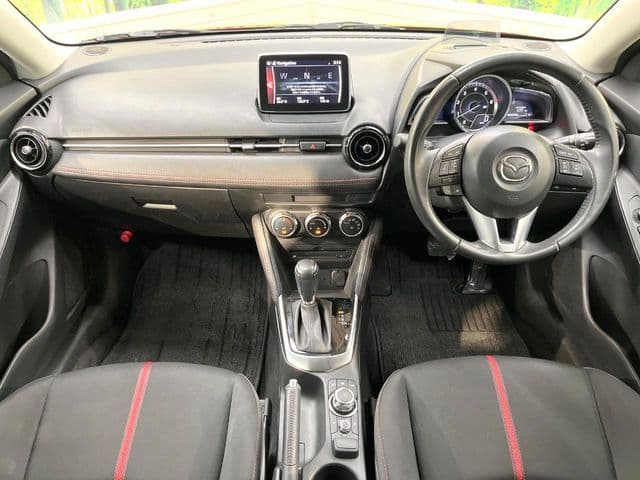 Car thumbnail 2