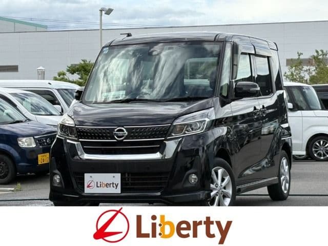 NISSAN DAYZ ROOX