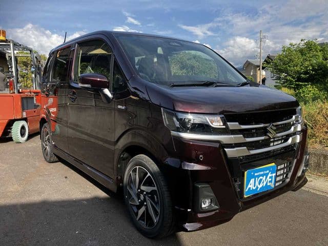 SUZUKI
